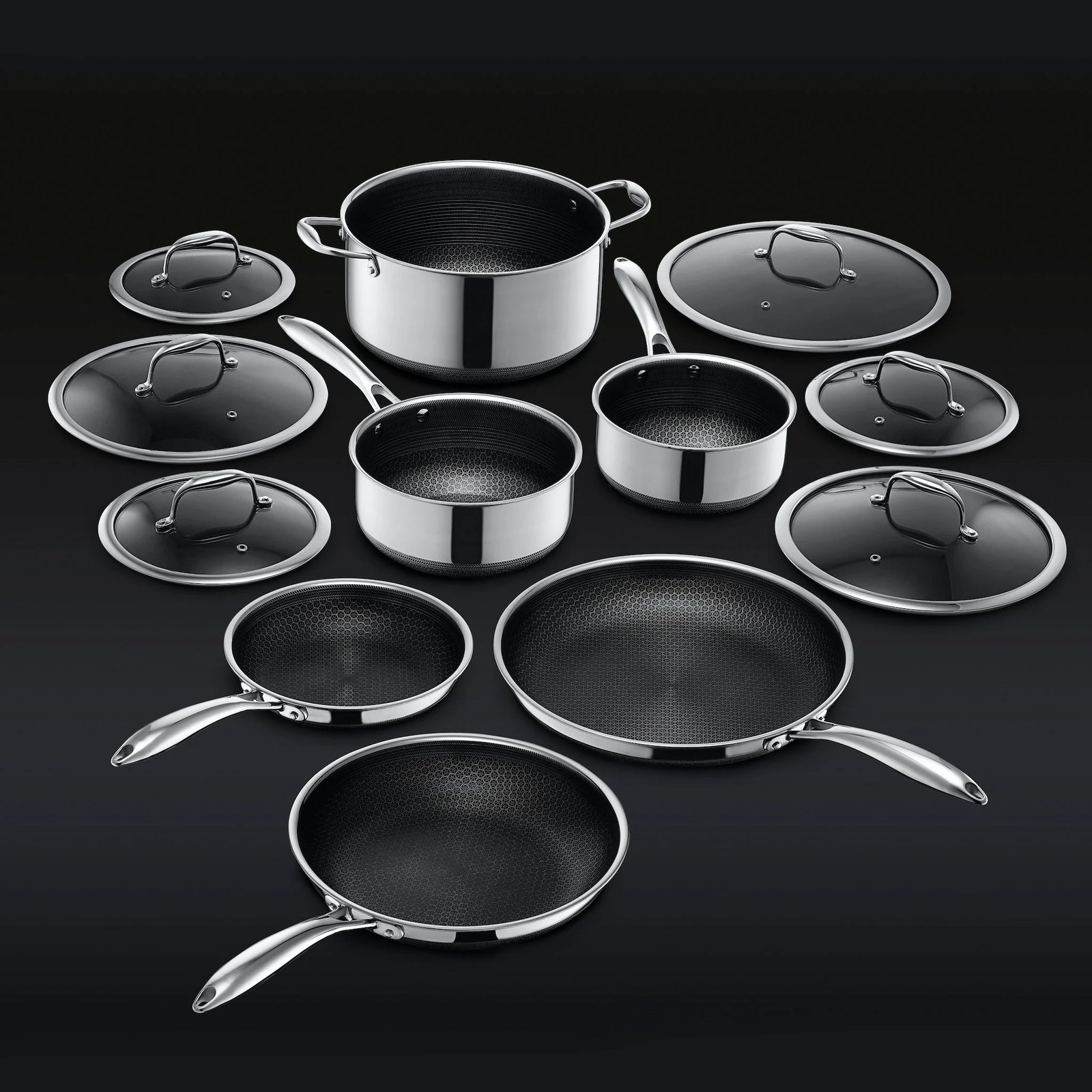 The HexClad Hybrid Pots and Pans Set, 12 pieces